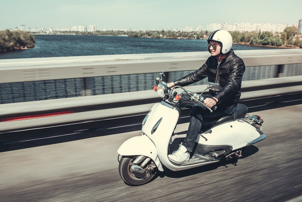 HOW TO RIDE A SCOOTER    [6 TIPS YOU MUST KNOW]